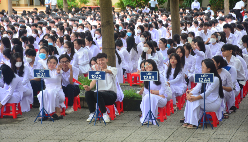 Cần tăng cường quản lý dạy thêm, học thêm