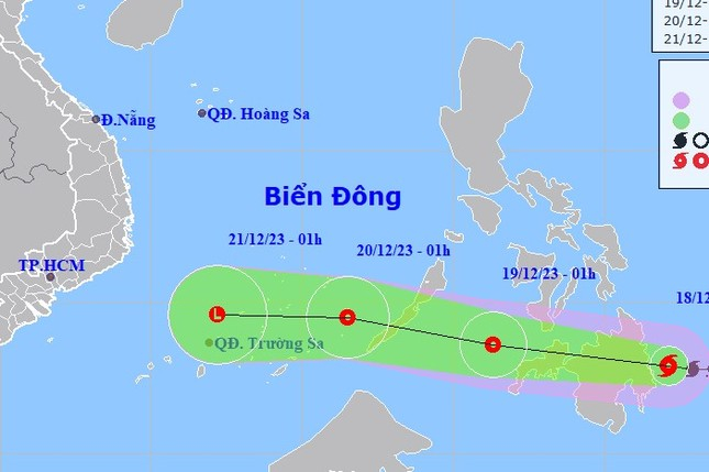 Bão Jelawat di chuyển rất nhanh, ngày mai vào Biển Đông