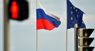 Chính thức được thông qua, gói trừng phạt thứ 12 của EU nhằm vào Nga có gì?