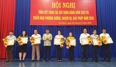 Tân Biên: Năm 2023 thi hành kỷ luật 13 đảng viên