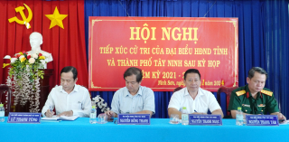 Cử tri phường Ninh Sơn phản ánh vấn đề thiếu thuốc khi khám chữa bệnh BHYT