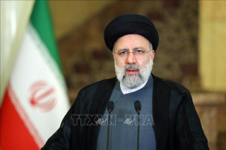 Tổng thống Iran tuyên bố sẽ trừng phạt Israel sau vụ tấn công giết chết 5 thành viên IRGC