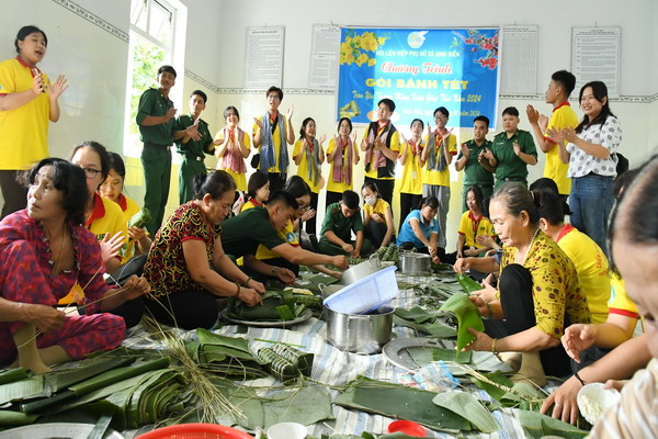 Vui Xuân cùng chiến sĩ biên phòng tại tỉnh Tây Ninh