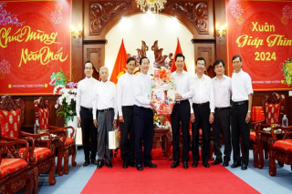 Giám mục Giáo phận Phú Cường: Thăm, chúc Tết lãnh đạo Tỉnh uỷ Tây Ninh