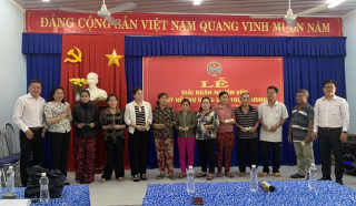 Hội Nông dân xã Cẩm Giang giải ngân gần 1 tỷ đồng vốn quỹ hỗ trợ cho hội viên nông dân