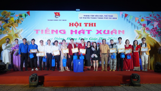 Chung kết hội thi “Tiếng hát xuân” thành phố Tây Ninh