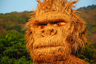 Ấn tượng với King Kong bằng rơm, cỏ tranh