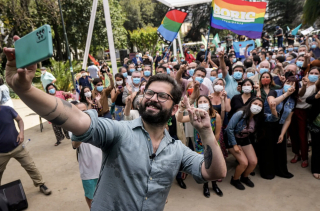 Gabriel Boric: Từ thủ lĩnh biểu tình tới Tổng thống trẻ nhất Chile