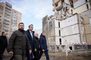 Thủ tướng Hy Lạp không kịp đến hầm trú ẩn khi Nga tấn công Odesa (Ukraine)