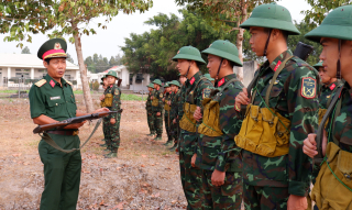 Bộ Chỉ huy quân sự Tây Ninh: Kiểm tra công tác huấn luyện chiến sĩ mới