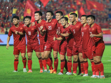 Nóng: Danh sách đội tuyển Việt Nam chuẩn bị đấu Indonesia, Công Phượng trở lại
