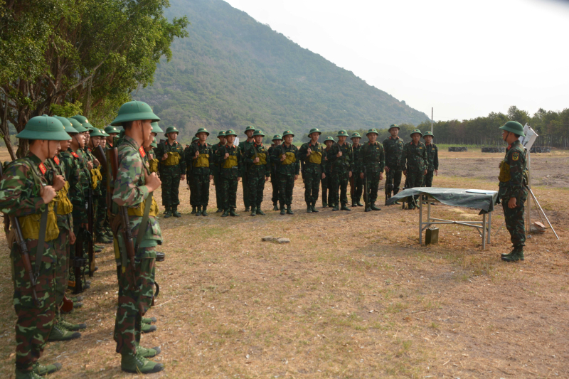 Huấn luyện chặt chẽ, chất lượng từ những ngày đầu