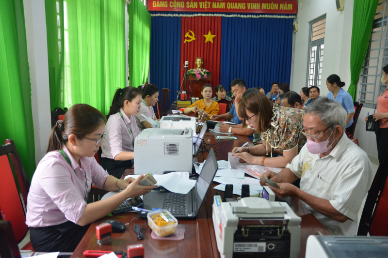 Điểm tin địa phương