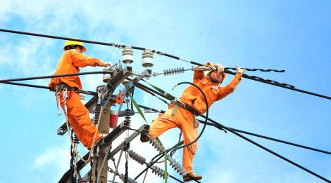 Ngành Điện Tây Ninh: Triển khai nhiều giải pháp bảo đảm an toàn lưới điện
