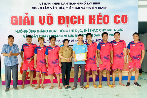 TP. Tây Ninh: Hơn 100 vận động viên tham gia giải vô địch kéo co