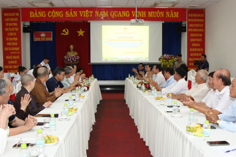 Đoàn đại biểu UBMTTQVN thành phố Hà Nội thăm Tây Ninh