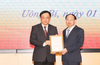 Giám đốc Trung tâm truyền thông Quảng Ninh làm bí thư Thành ủy Uông Bí