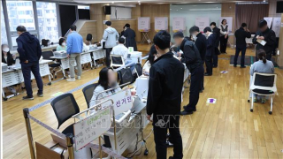 Cuộc bầu cử Quốc hội Hàn Quốc bước vào ngày bỏ phiếu chính thức
