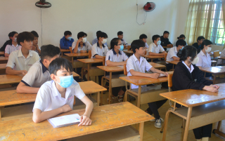 Năm học 2023-2024: Tây Ninh thu học phí cao nhất 70.000 đồng/ tháng