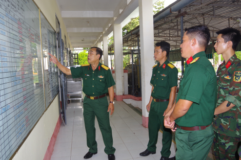 Quân khu 7 kiểm tra công tác hậu cần tại Sư đoàn 5