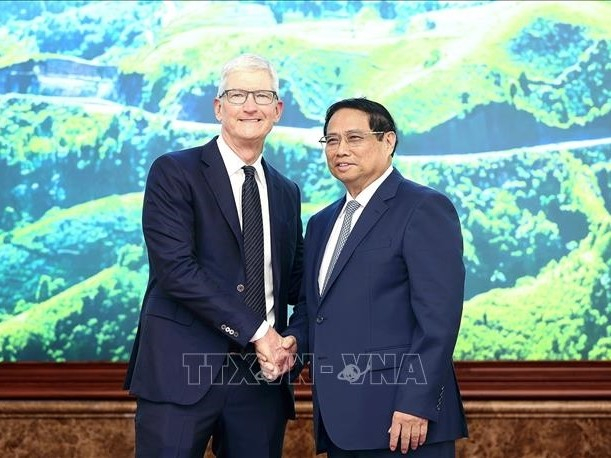 Thủ tướng tiếp Giám đốc điều hành Tập đoàn Apple Tim Cook