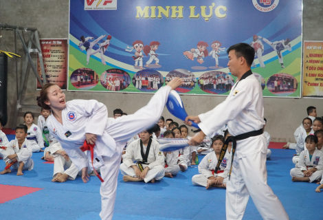 Tây Ninh: Không ngừng phát triển phong trào Taekwondo