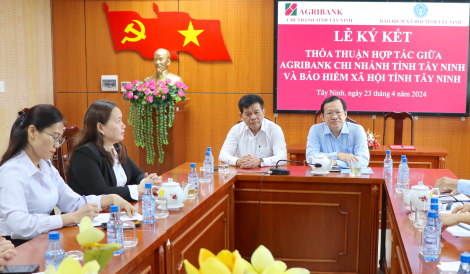 Ký kết hợp tác toàn diện giữa Bảo hiểm xã hội tỉnh với Agribank chi nhánh Tây Ninh