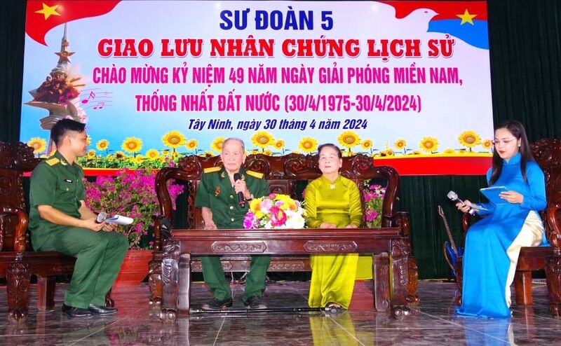 Sư đoàn 5: Giao lưu, gặp mặt các nhân chứng lịch sử