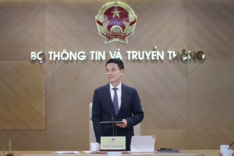 Bộ trưởng Nguyễn Mạnh Hùng nói về công tác tổ chức cán bộ