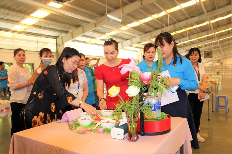 Tăng cường công tác chăm lo, hỗ trợ thanh niên công nhân