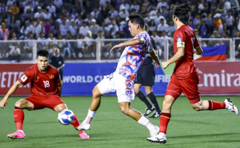 Nhập tịch loạt cầu thủ đắt giá, Philippines vượt mặt tuyển Việt Nam