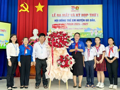 Ra mắt Hội đồng trẻ em huyện Gò Dầu