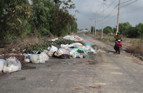 Bến Cầu: Bãi tập kết rác ô nhiễm môi trường