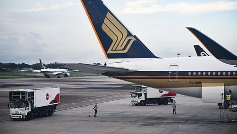 Máy bay Singapore gặp sự cố, 1 người chết, 30 người bị thương