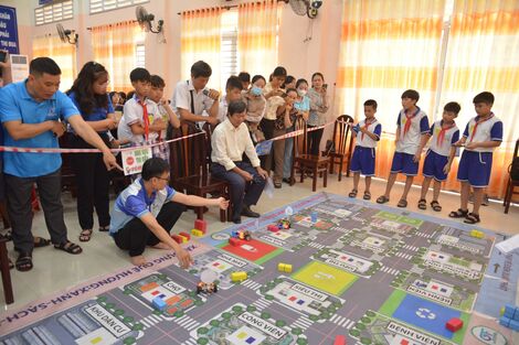 Tân Châu tổ chức ngày hội STEM và cuộc thi Robocon