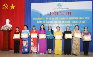 Hội LHPN Tây Ninh: Tiếp tục thực hiện tốt hơn mục tiêu chăm lo, bảo vệ quyền và lợi ích hợp pháp, chính đáng của phụ nữ
