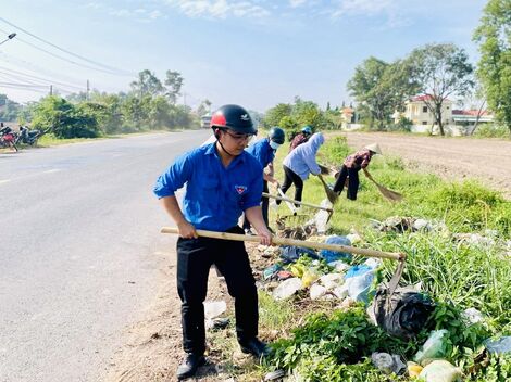 Để khu vực giáp ranh không còn rác, cần sự chung tay của người dân