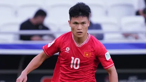 Tuyển thủ Việt Nam nhận lót tay chuyển nhượng gần 1 triệu USD