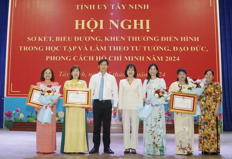 Điểm tin những hoạt động nổi bật trong tuần từ 10/6 đến 16/6/2024