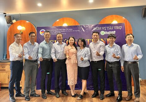Hội Doanh nhân trẻ Tây Ninh tổ chức chương trình "Ăn sáng cùng lãnh đạo"