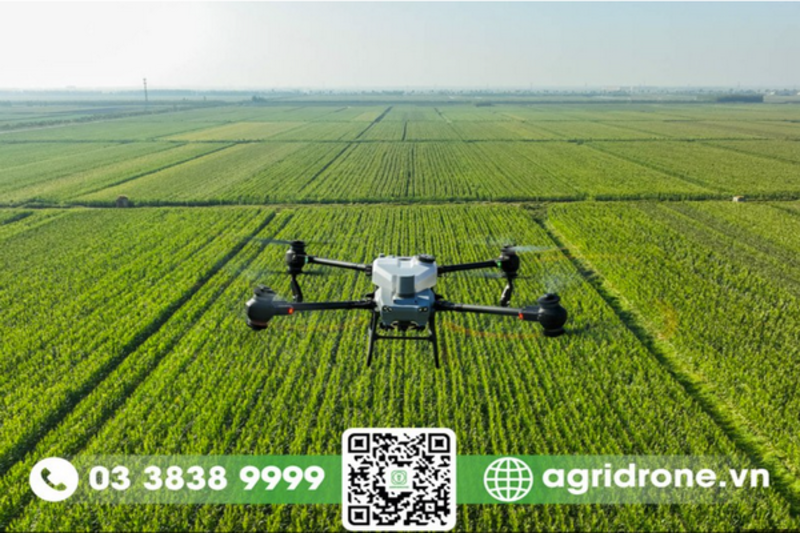 AgriDrone Việt Nam báo giá máy bay phun thuốc trừ sâu mới nhất