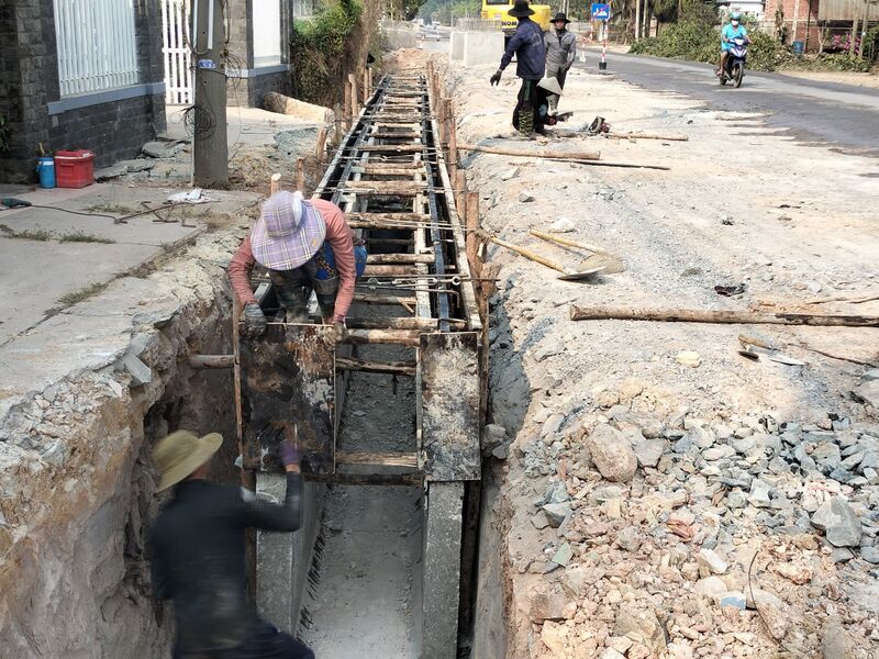 Người đứng đầu cơ quan, đơn vị, địa phương chịu trách nhiệm đối với các dự án do mình làm chủ đầu tư