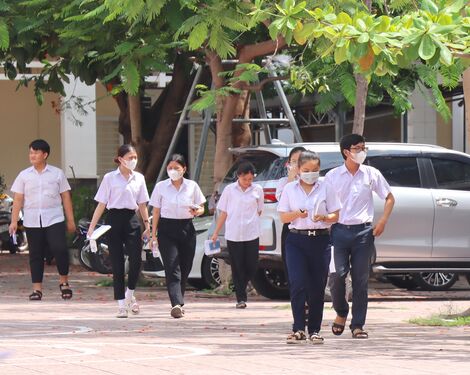 Sĩ tử Tây Ninh “vượt nắng, thắng mưa” hoàn thành kỳ thi tốt nghiệp THPT 2024