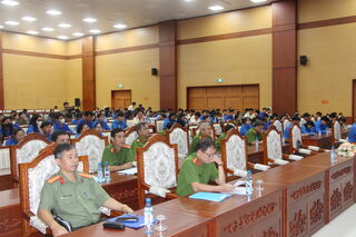 Công an Tây Ninh - Tỉnh đoàn: Tuyên dương 30 gương tiêu biểu trong công tác đấu tranh phòng, chống ma tuý