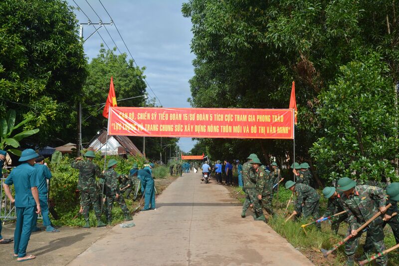 Tân Châu, Tân Biên ra quân làm công tác dân vận