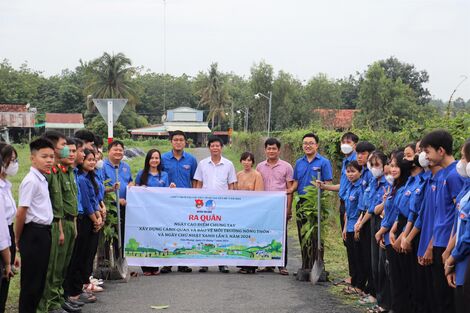 Tây Ninh: Ra quân Ngày cao điểm chung tay xây dựng cảnh quan, bảo vệ môi trường nông thôn