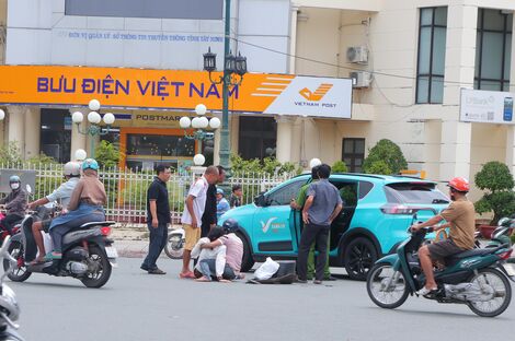 Tai nạn giao thông tại vòng xoay 30/4: Một người bị thương nặng