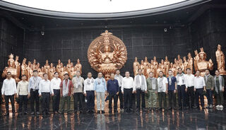 Đoàn đại biểu Hội Cựu chiến binh Campuchia tham quan Khu du lịch quốc gia núi Bà Đen