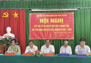 Đại biểu HĐND tỉnh và huyện tiếp xúc cử tri xã Phước Đông