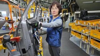 Tỷ lệ nữ giới có việc làm cao hơn nam giới ở Hàn Quốc